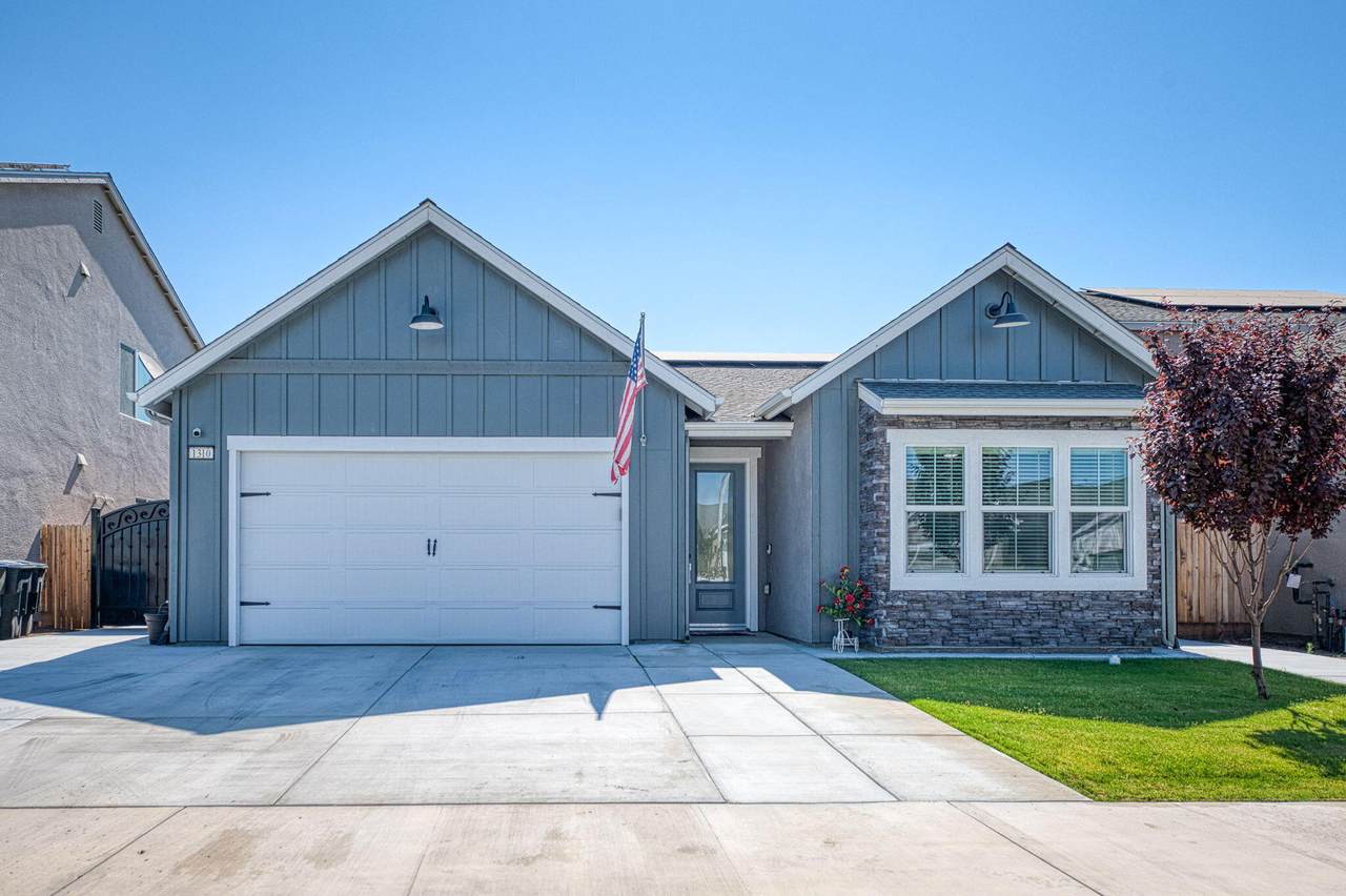 1310 Palm Street - Photo 1