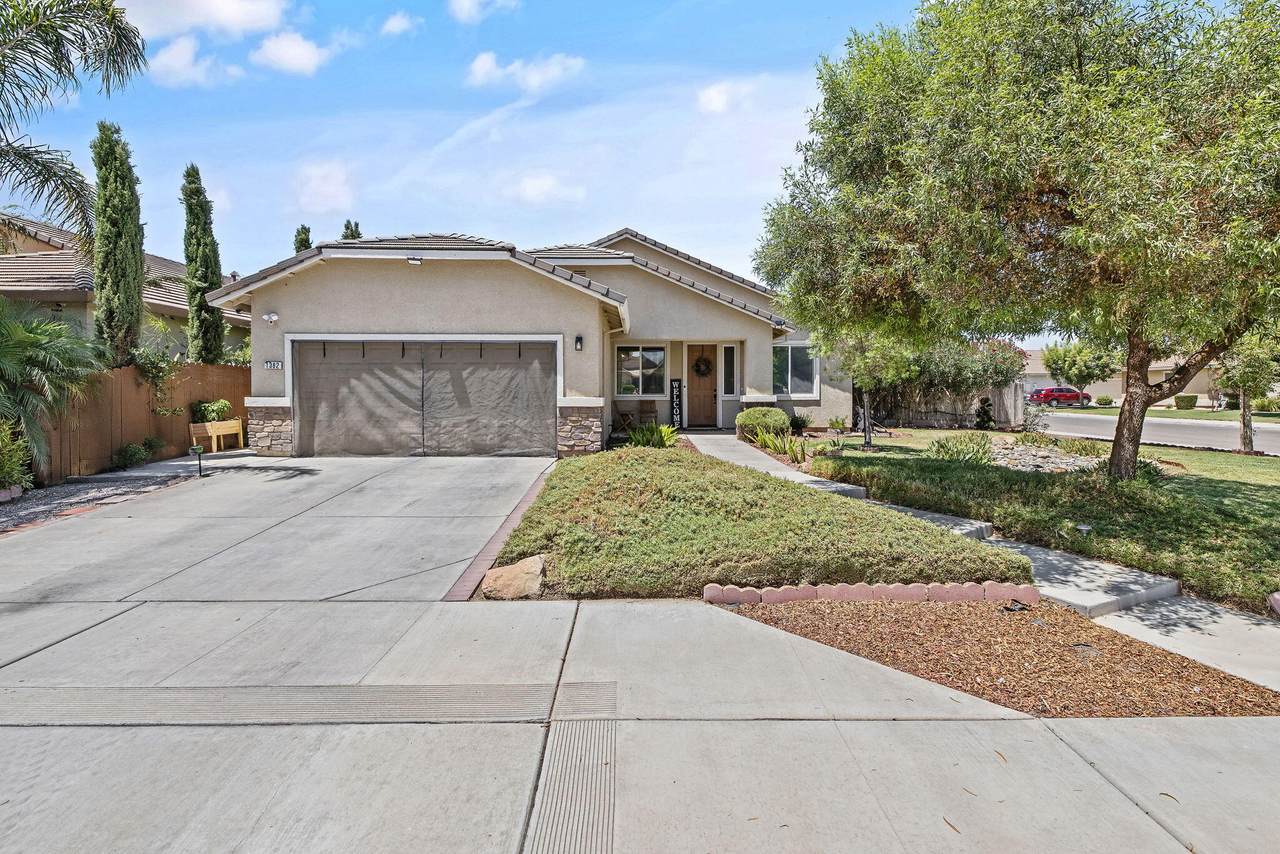1382 Wintercrest Avenue - Photo 1