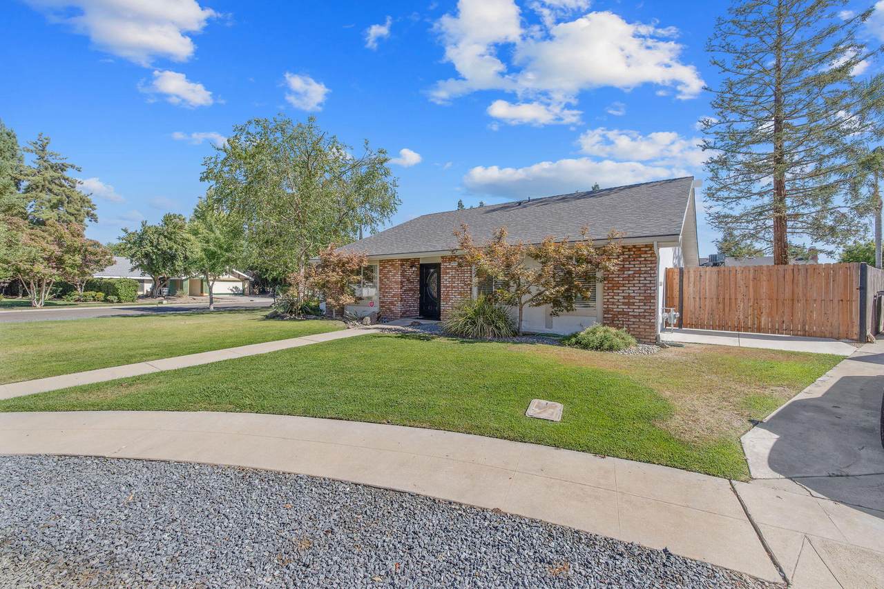 6593 Winery Avenue - Photo 1