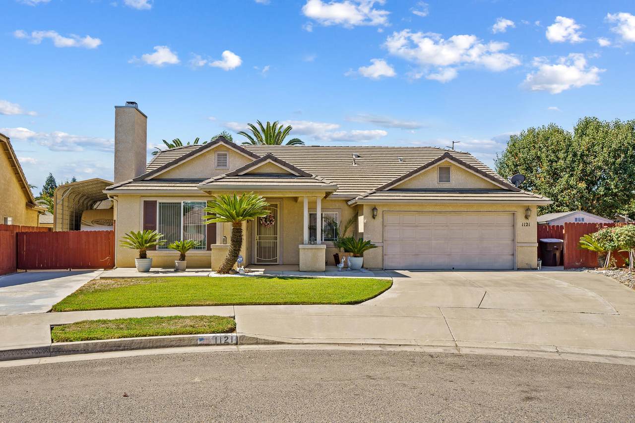1121 Zinfandel Court - Photo 1