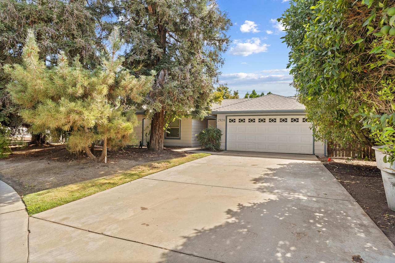2926 Elm Court - Photo 1