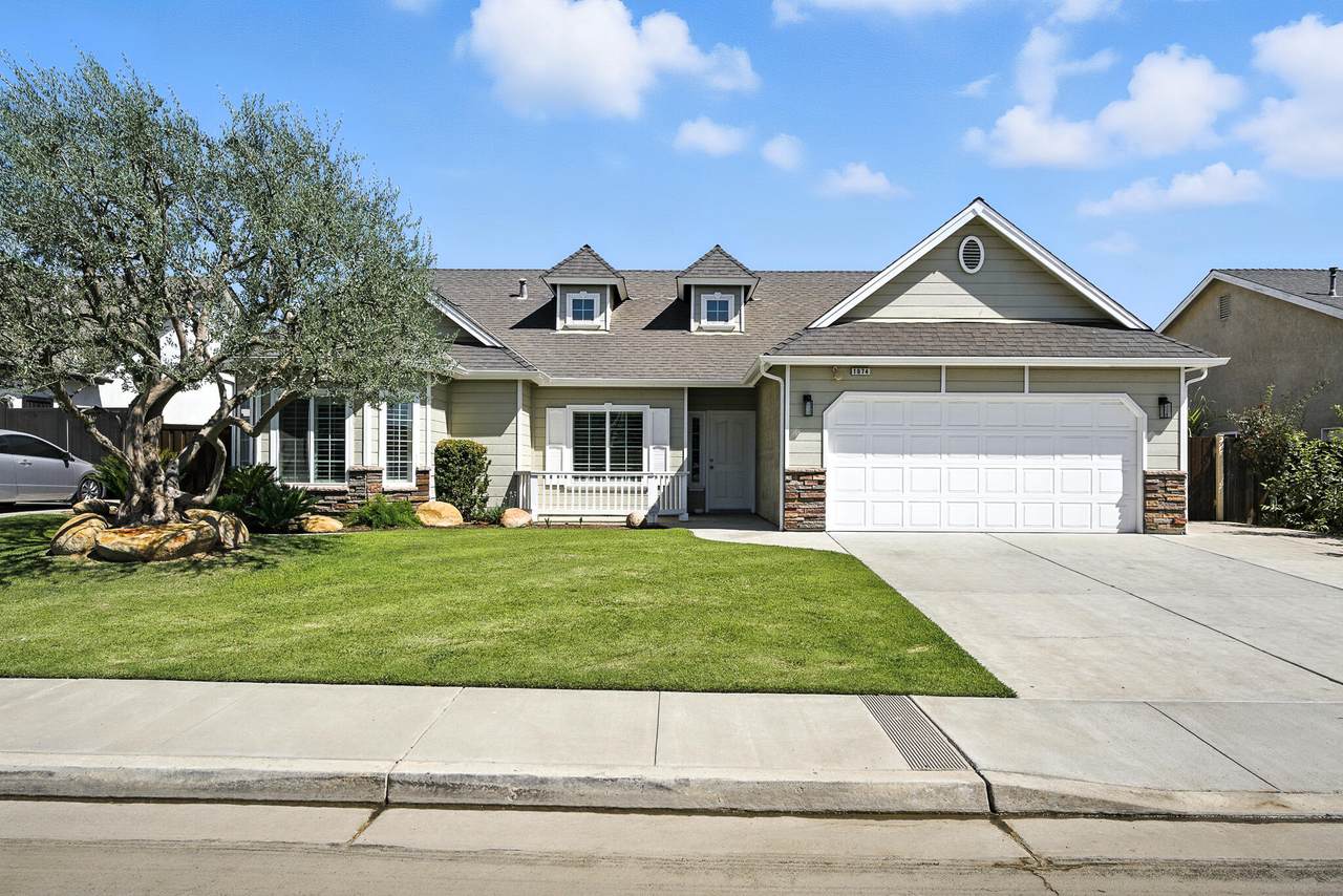 1674 Castoro Way - Photo 1