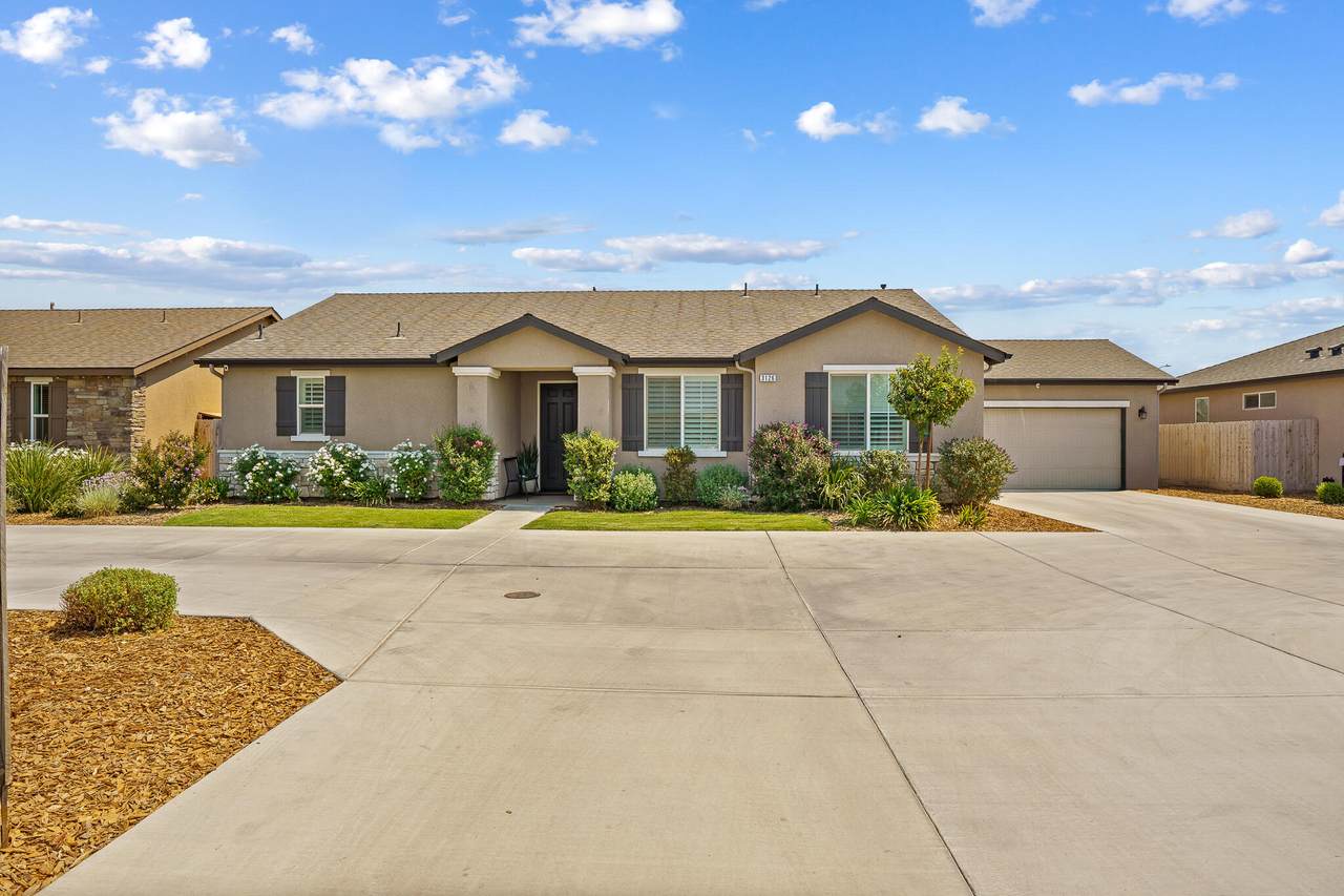 3126 Dorset Street - Photo 1