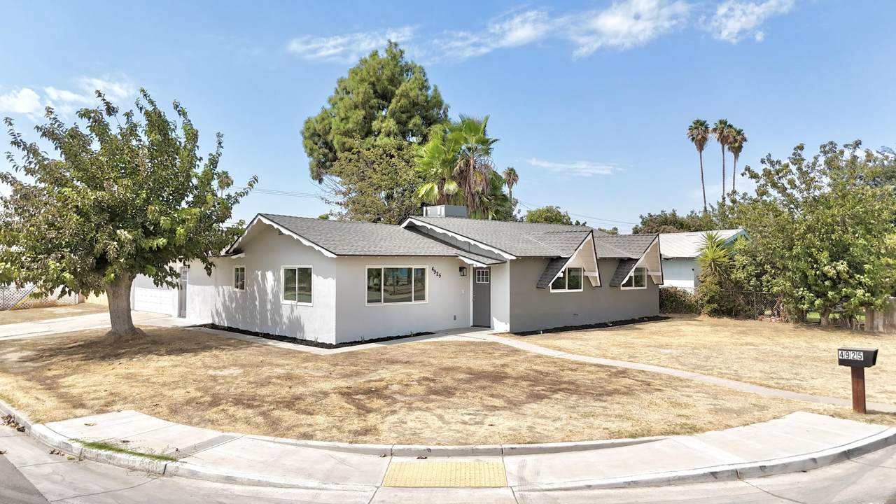 4925 Penelope Place - Photo 1