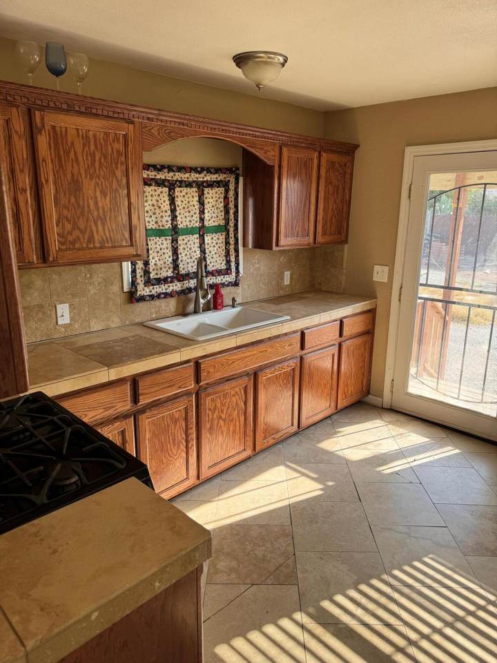 19568 Richardson Road - Photo 1