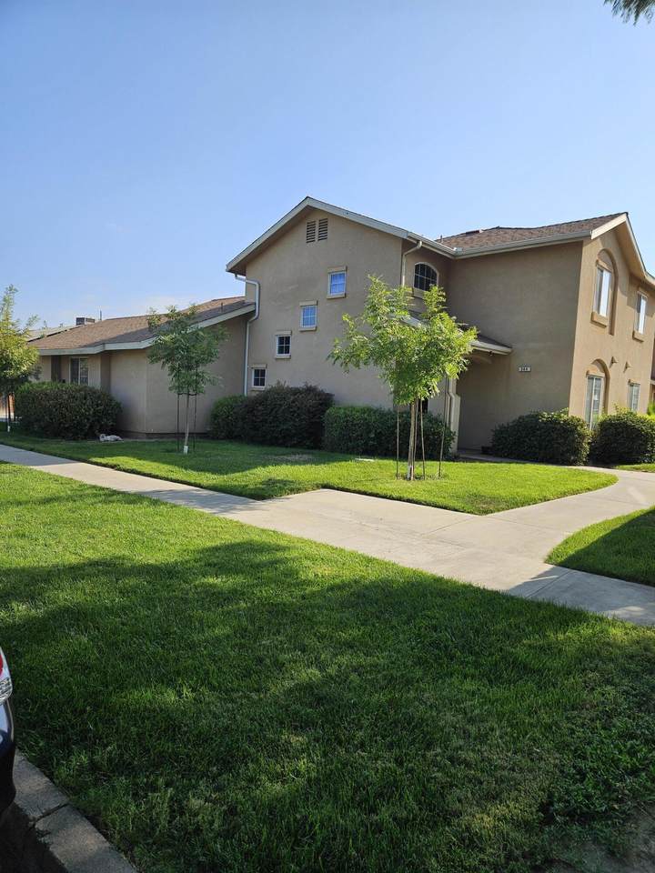 344 Los Angeles Street - Photo 1