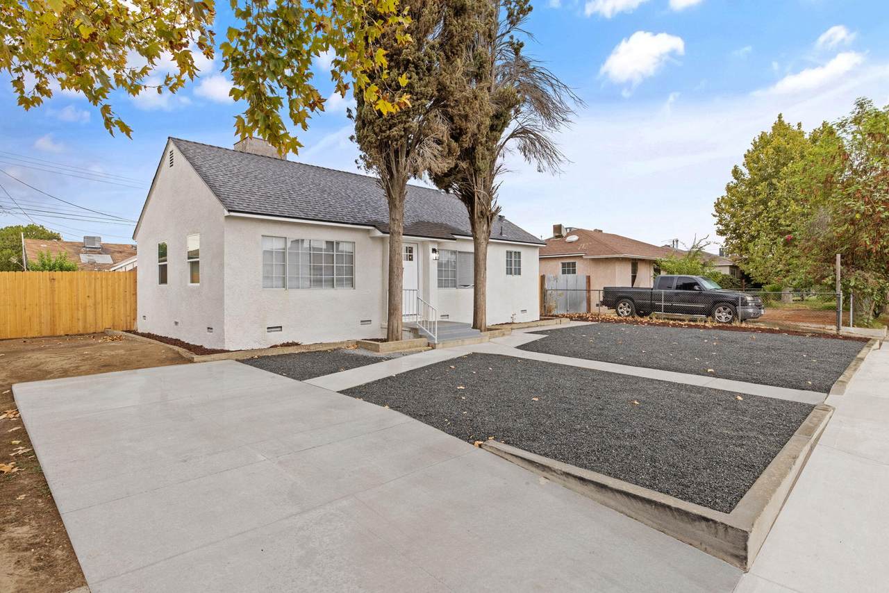 324 Donna Avenue - Photo 1