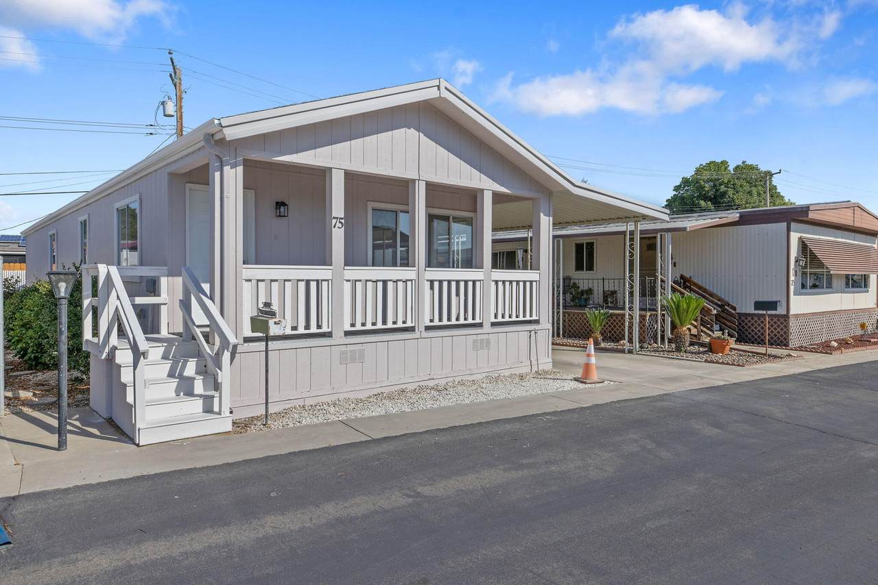 1255-75 Grangeville Boulevard - Photo 1