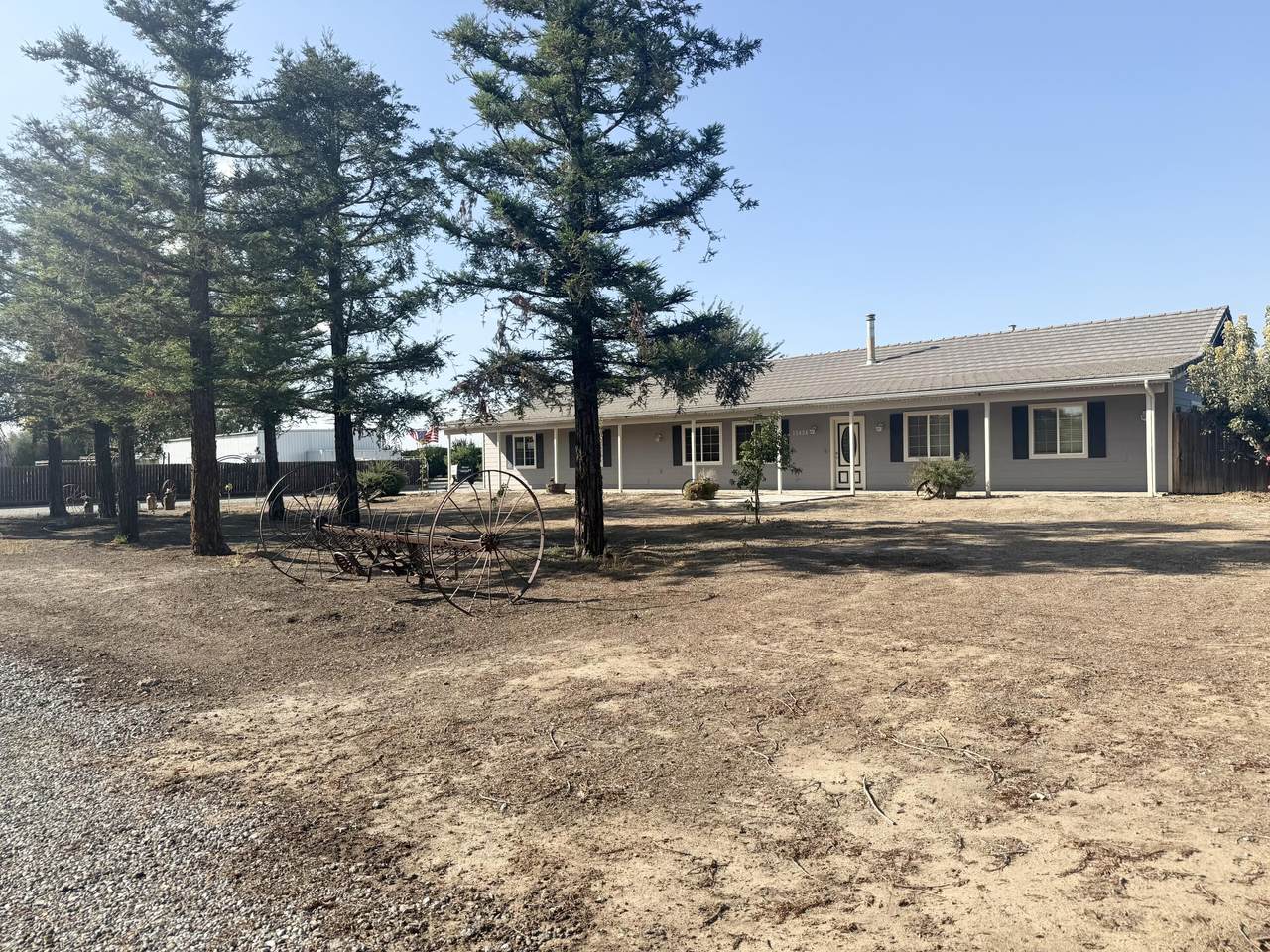 15434 Ave 330 - Photo 1