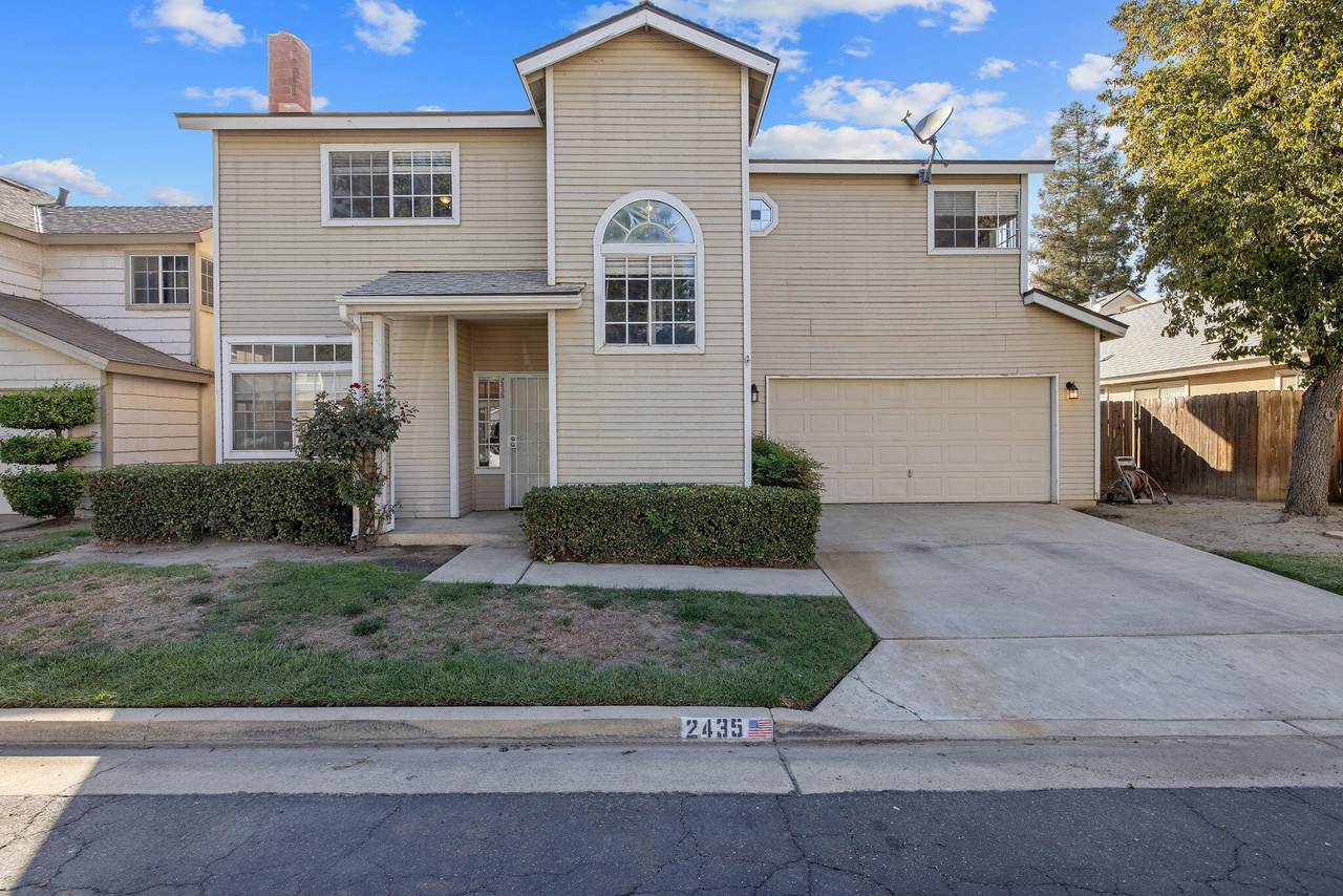 2435 Clark Street - Photo 1