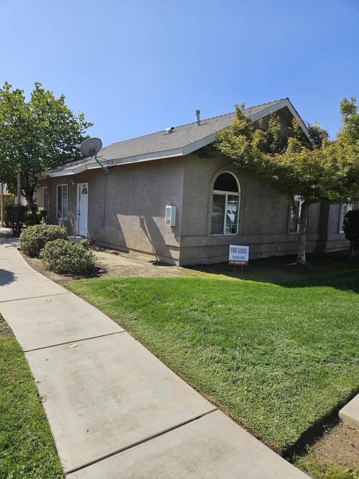 2405 Sunnyside Avenue - Photo 1