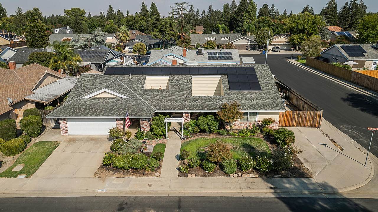 2468 Laverne Avenue - Photo 1