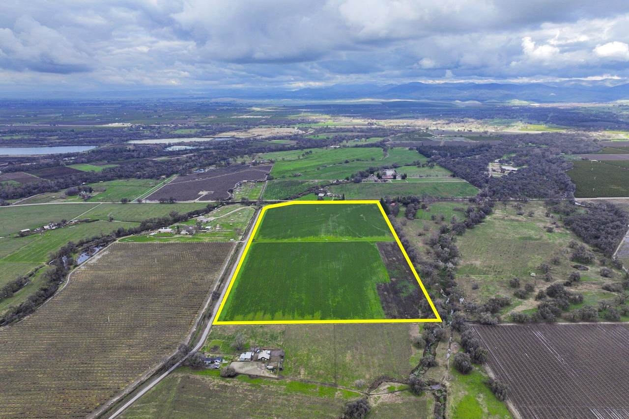 17027 Annadale Avenue - Photo 1