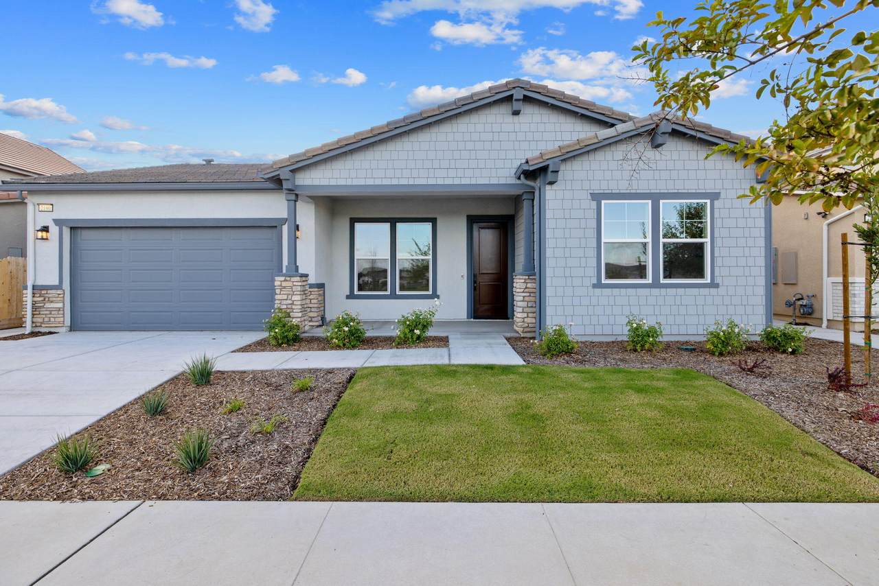 2190 Mitchell Street - Photo 1