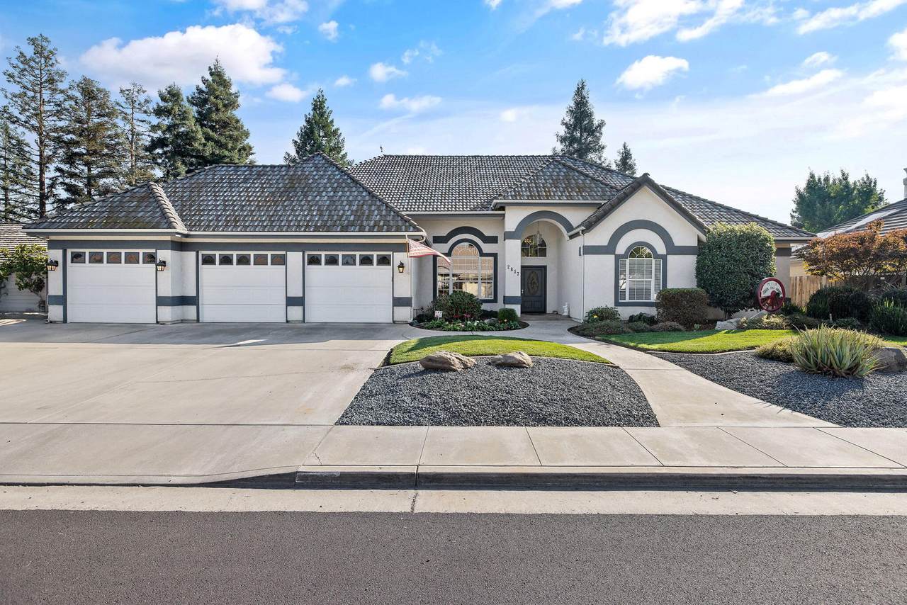 2637 Laura Court - Photo 1