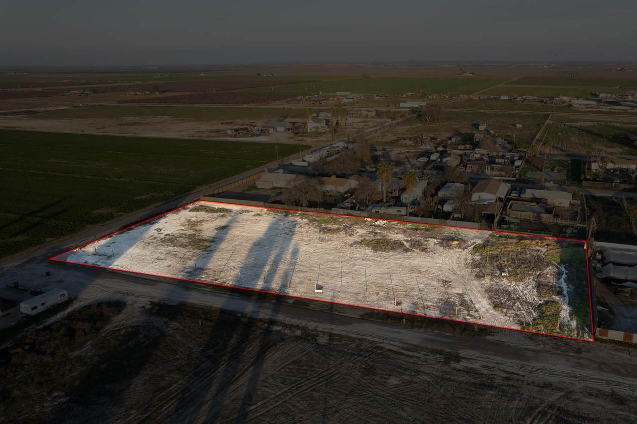 5540 Wilbur Road - Photo 1