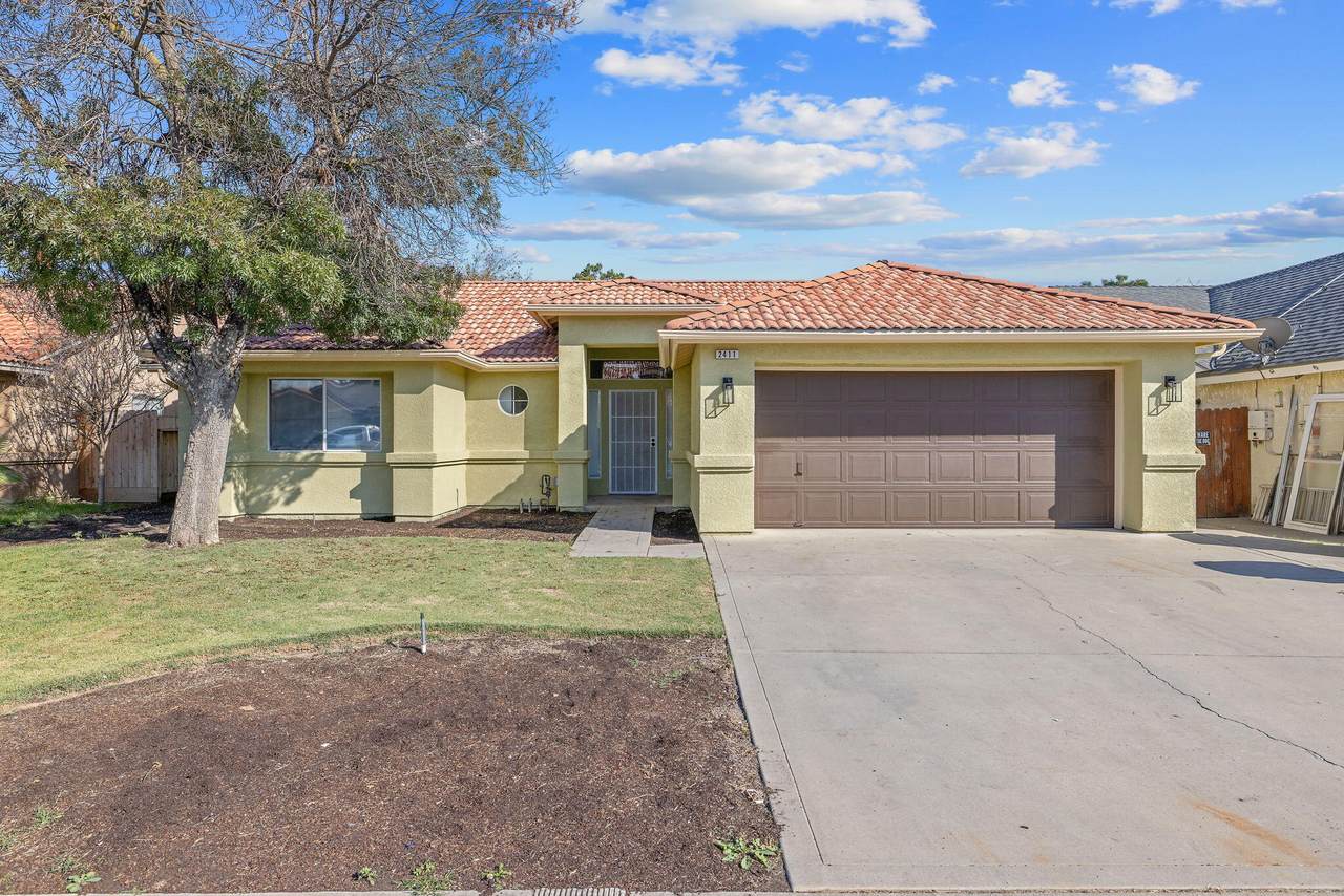 2411 Cottonwood Drive - Photo 1