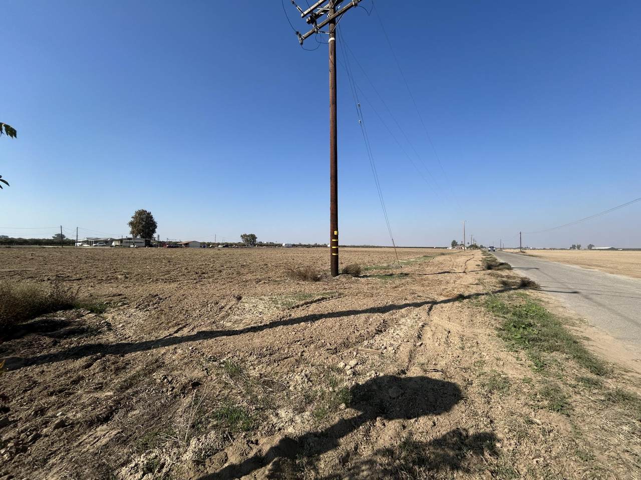  Stanford Avenue - Photo 1