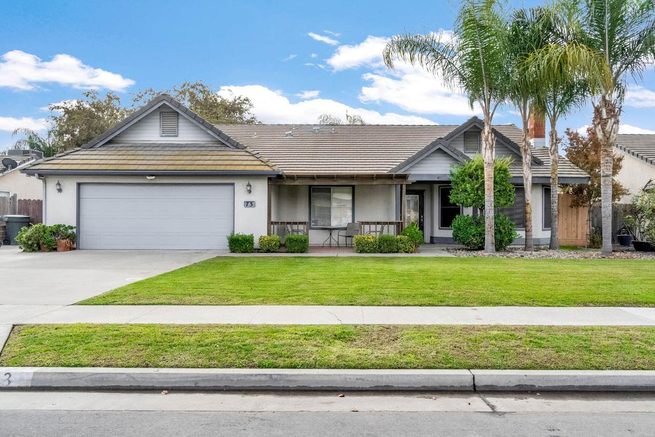 73 Devon Drive - Photo 1