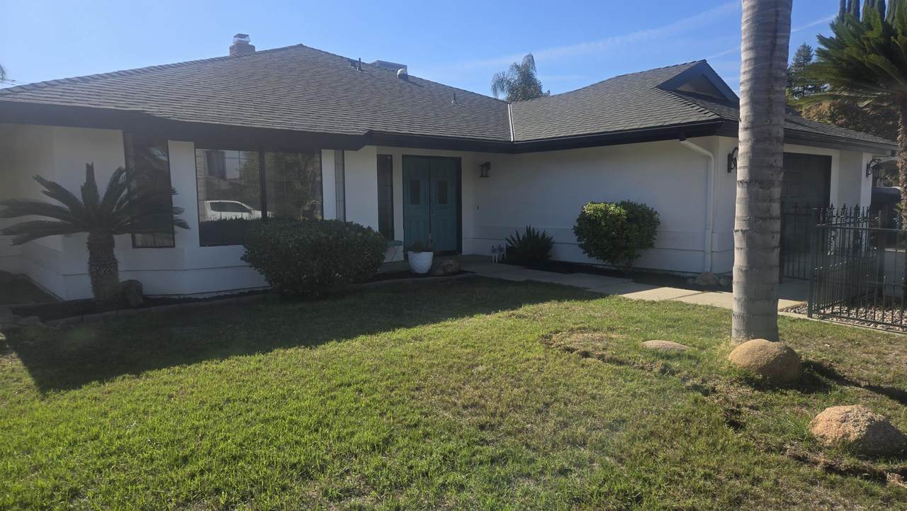 1421 Pamela Circle - Photo 1