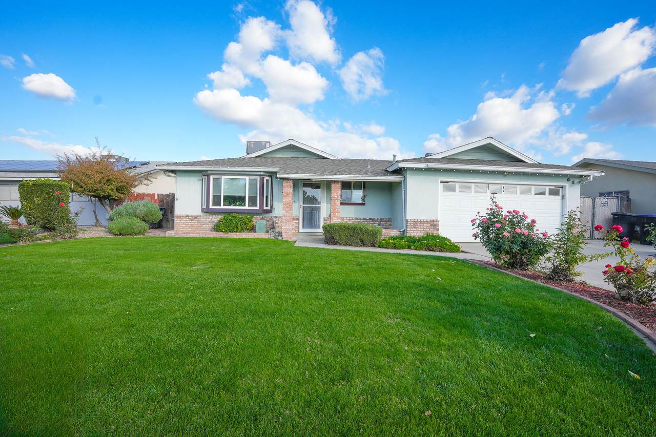 2922 Linda Vista Street - Photo 1