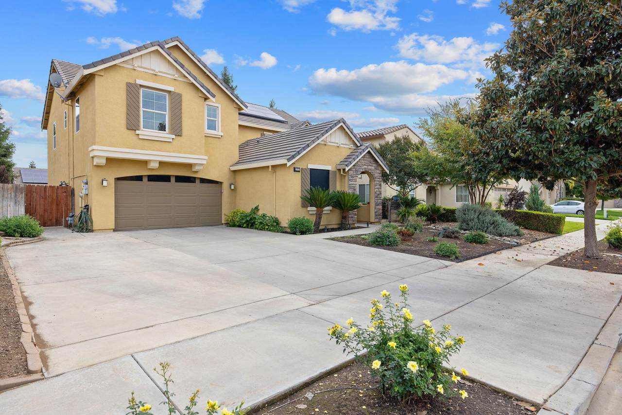 2722 Crowe Street - Photo 1