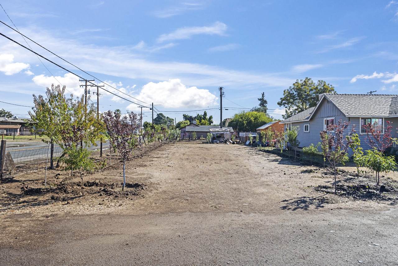 33196 Rd 159 - Photo 1