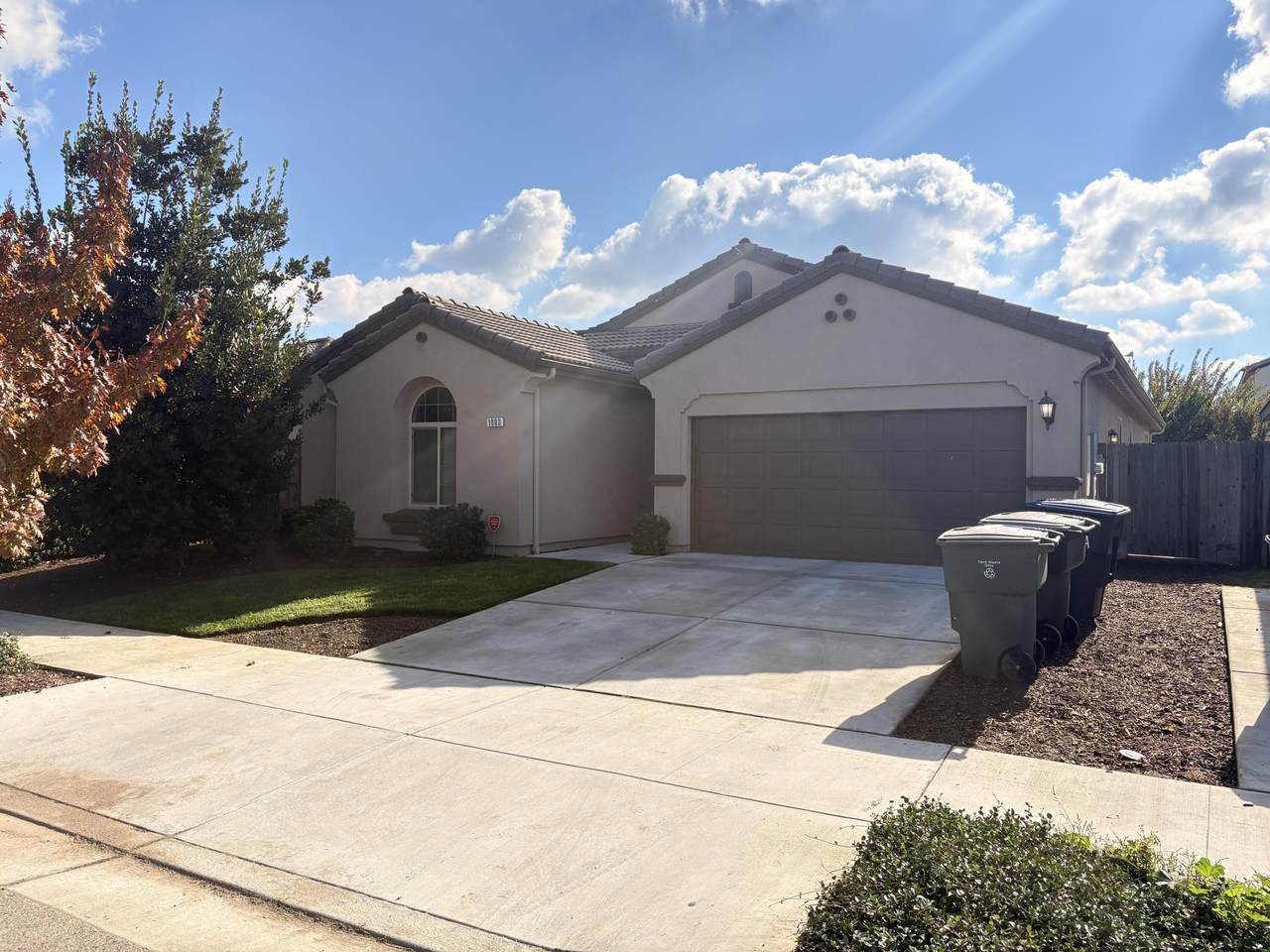 1003 Porter Avenue - Photo 1