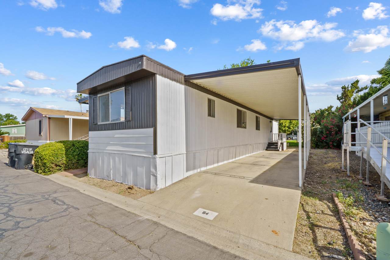 5505-64 Tulare Avenue - Photo 1