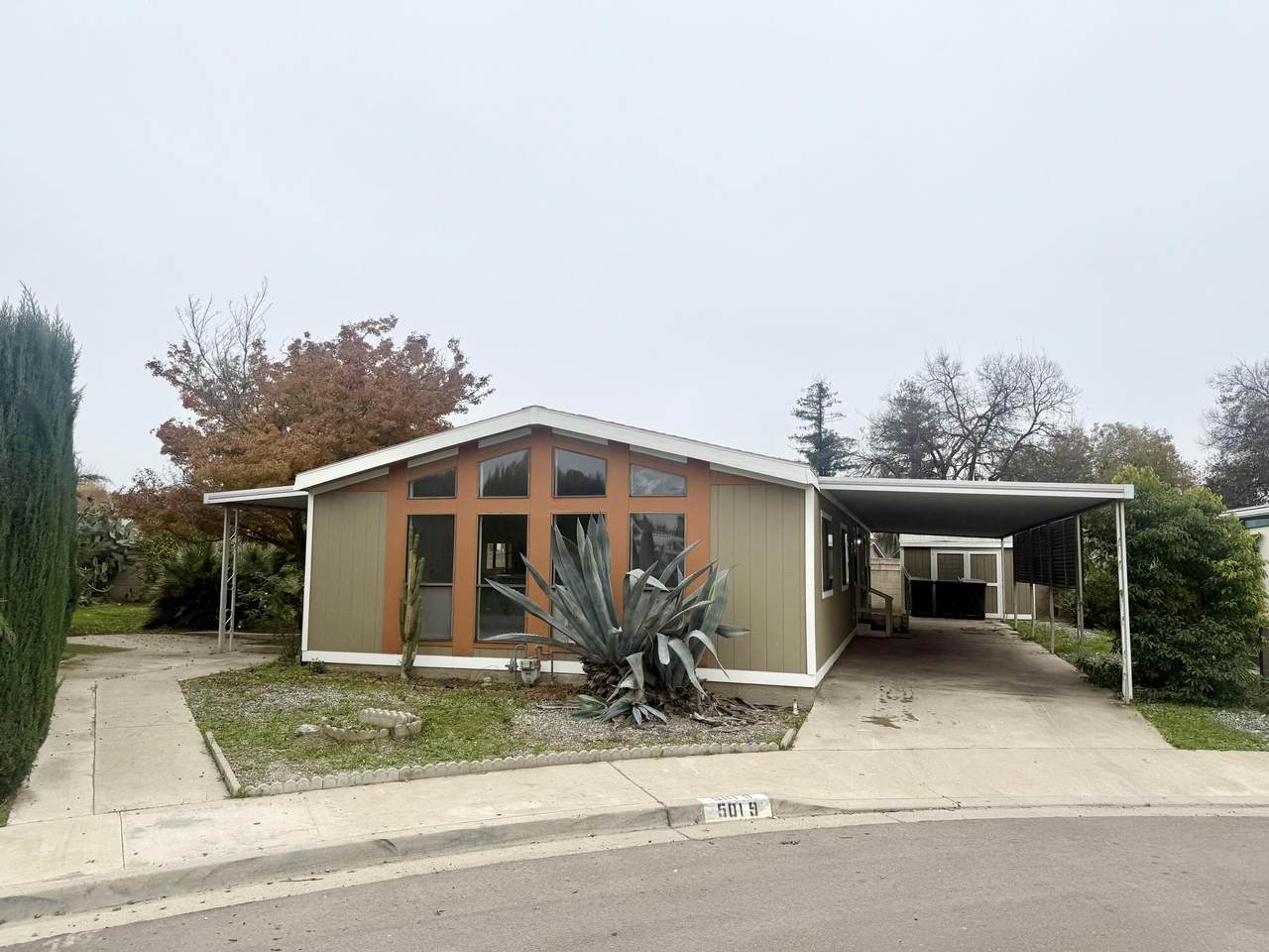 5019 Dorothea Avenue - Photo 1