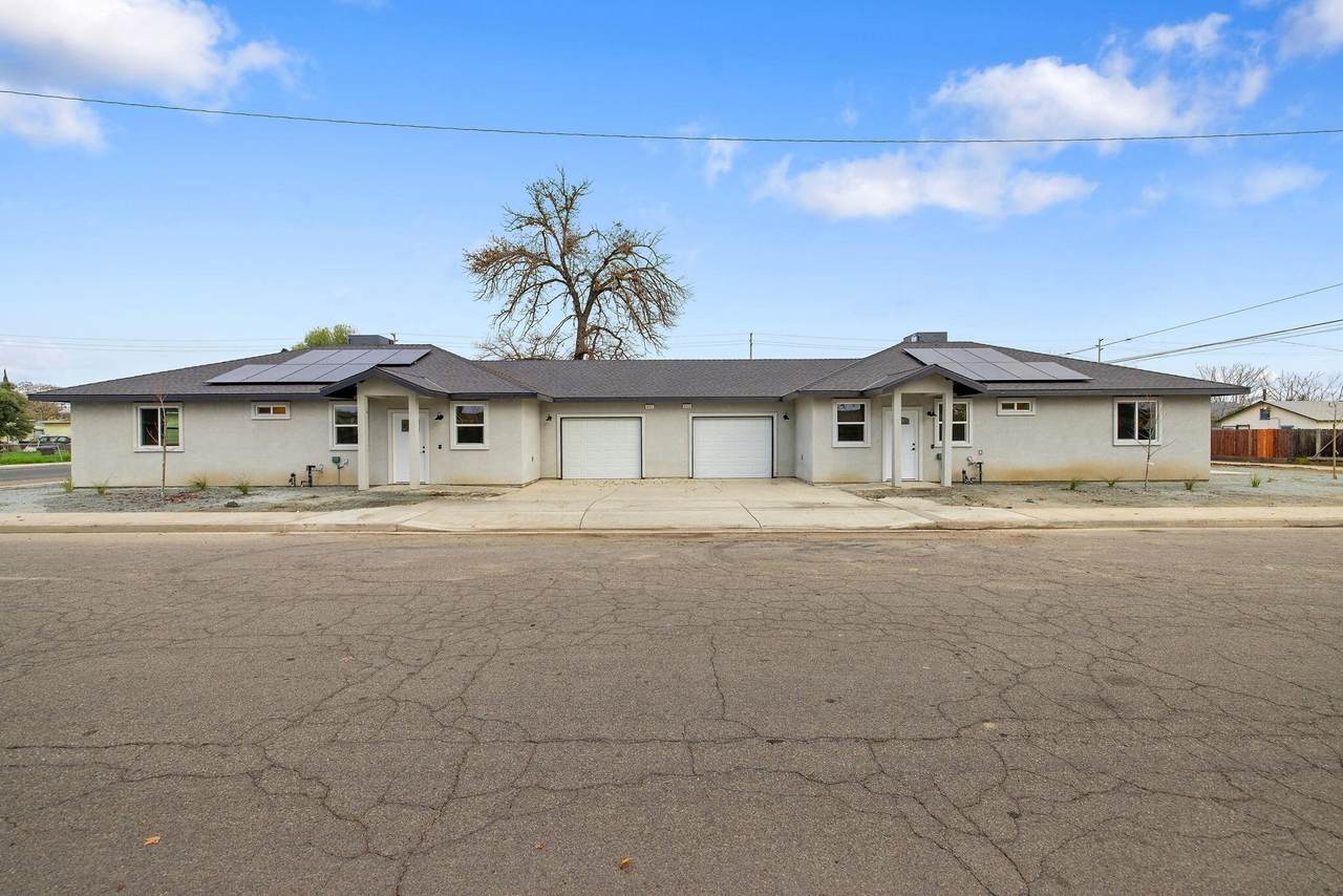 601 10th Street - Photo 1