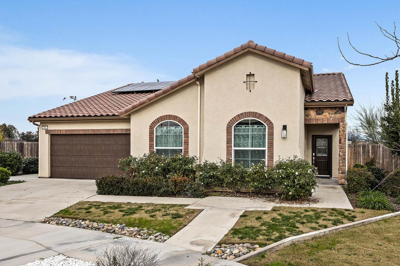 804 Simon Street - Photo 1