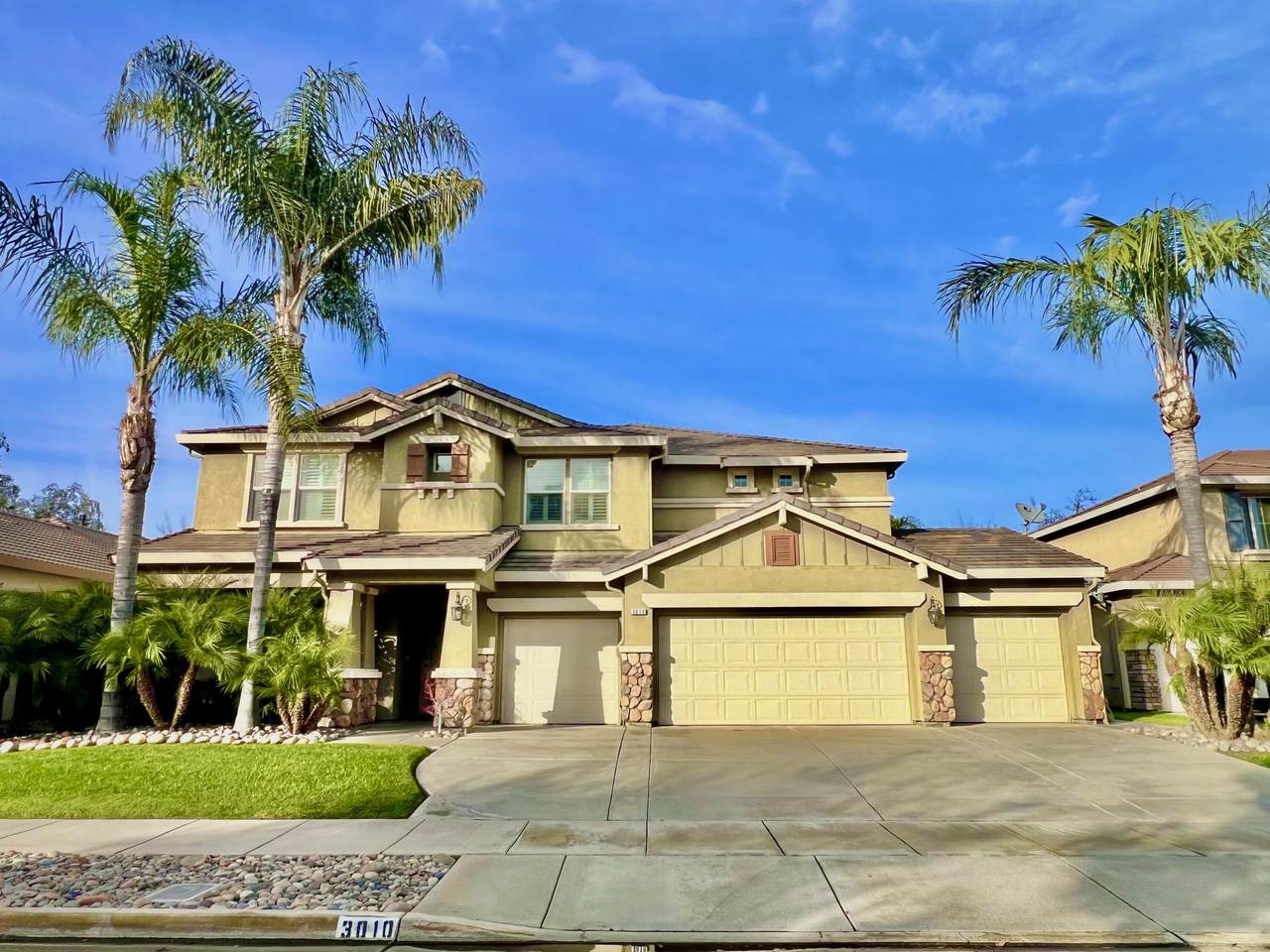 3010 Ceres Avenue - Photo 1