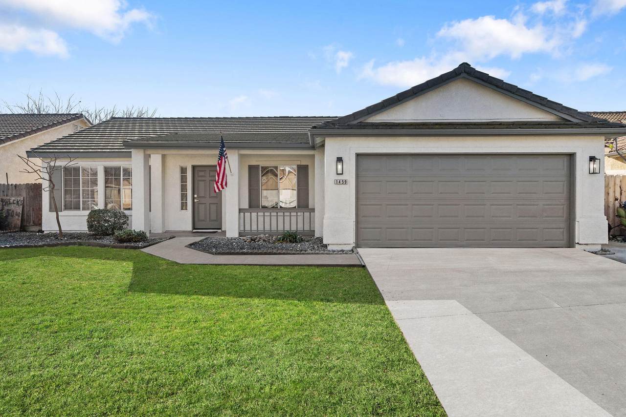 1459 Chimney Way - Photo 1