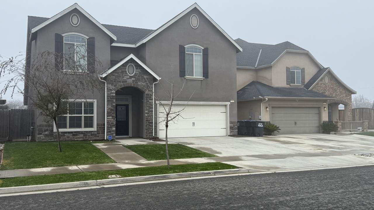 2315 Elm Street - Photo 1