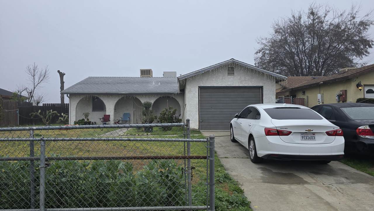 762 Front Street - Photo 1