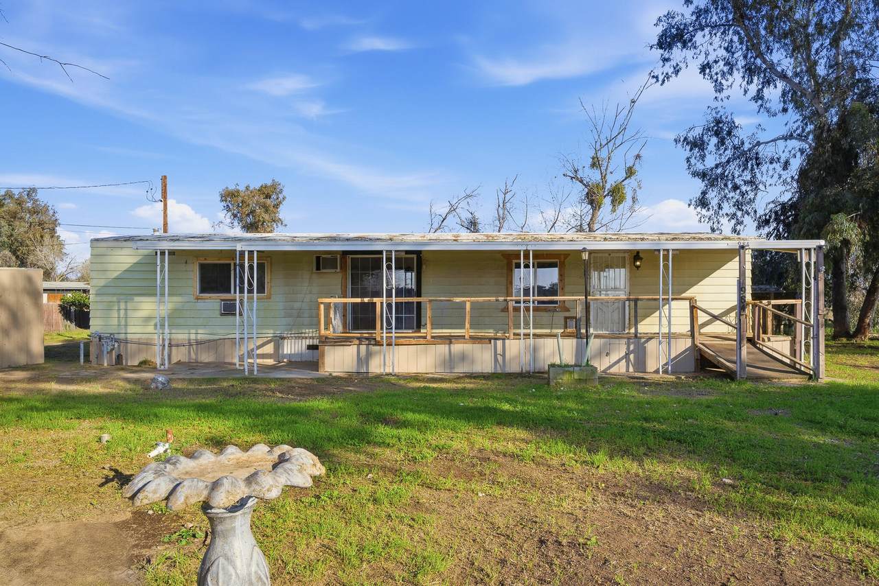 984 Wisconsin Street - Photo 1