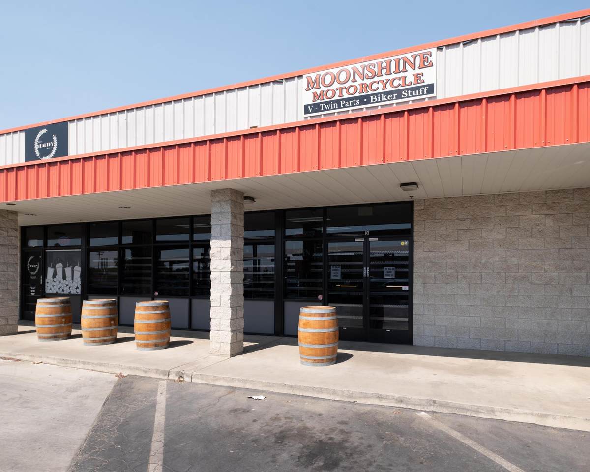 1392 Olive - Photo 1