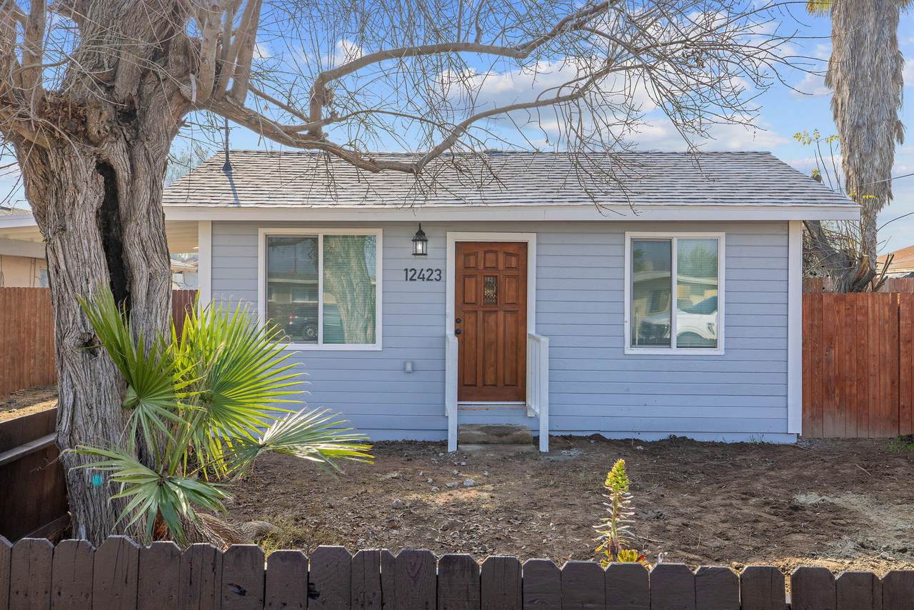 12423 Avenue 407 - Photo 1