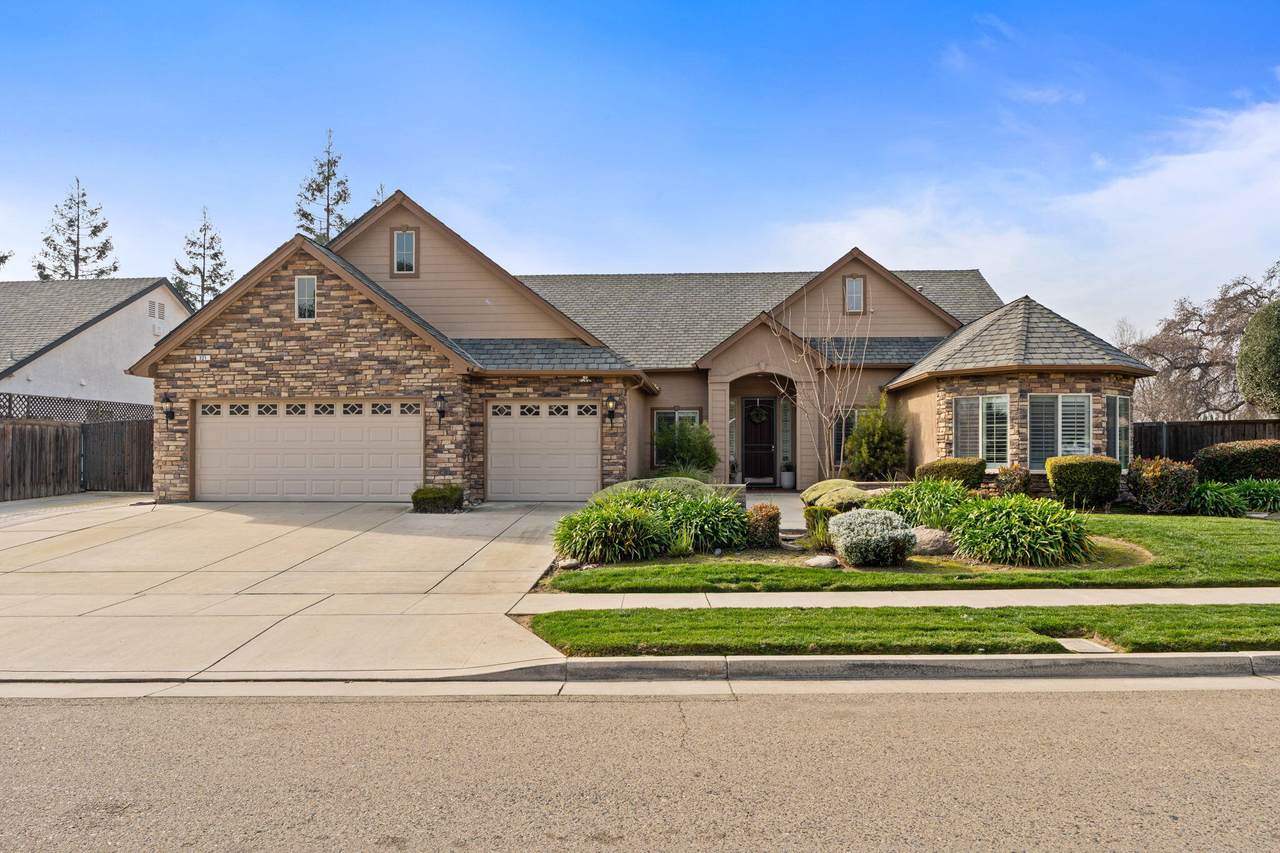 321 Preston Street - Photo 1