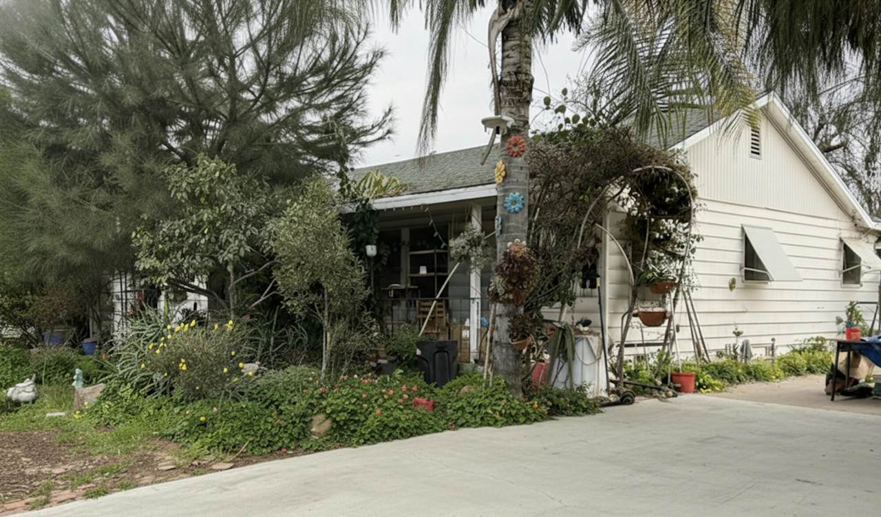 328 Conley Street - Photo 1