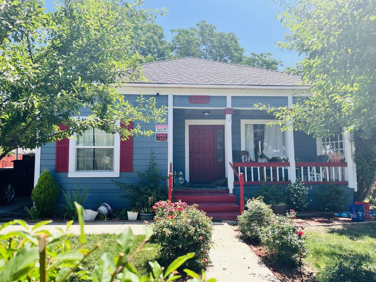 824 Willis Street - Photo 1