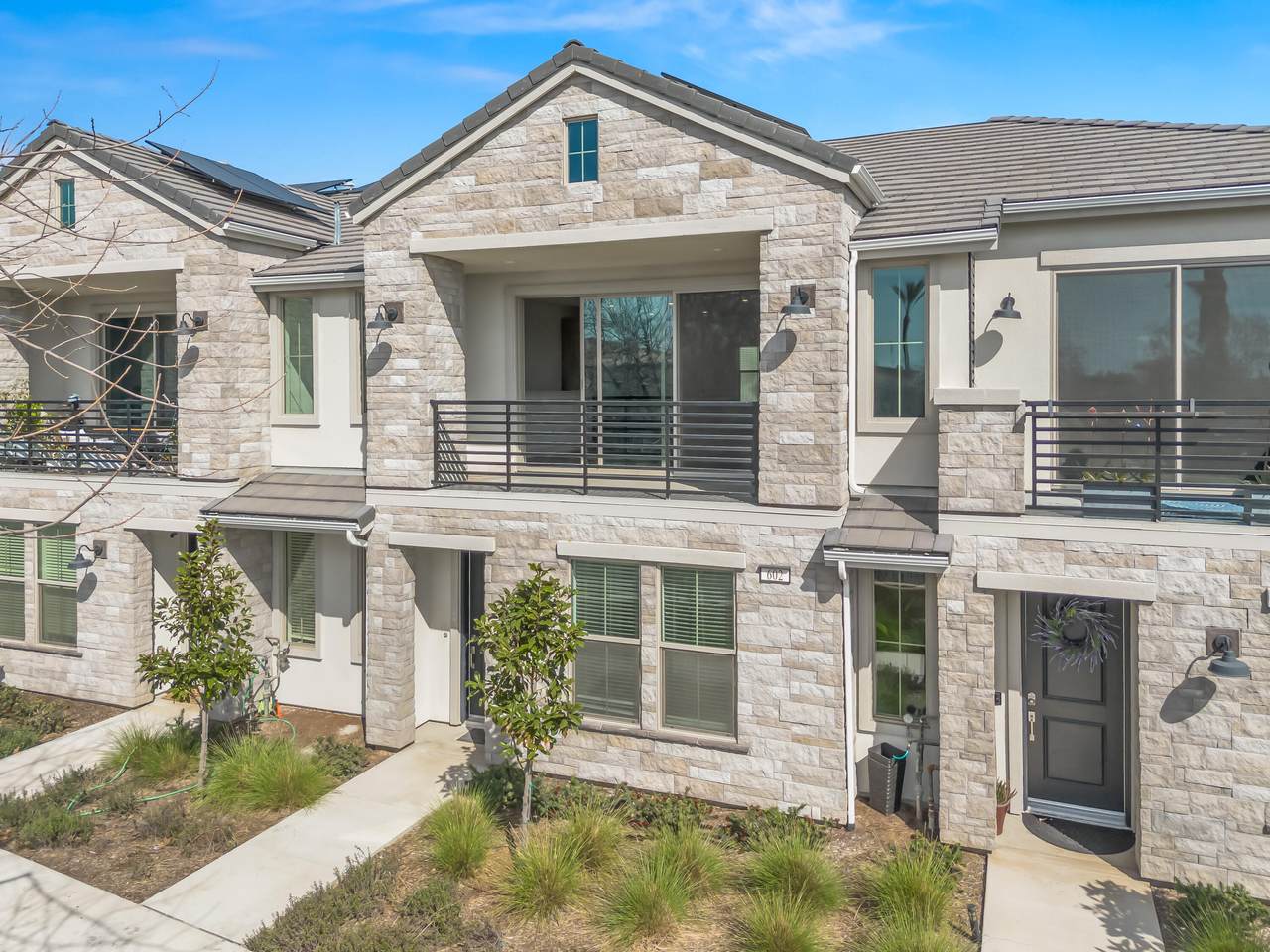 602 Mahogany Lane - Photo 1