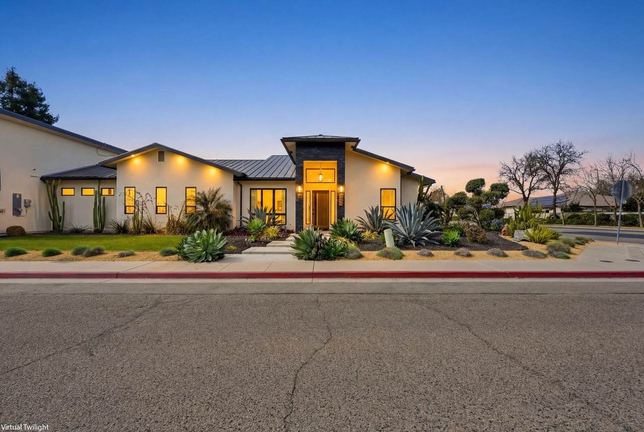 2191 Linwood Street - Photo 1