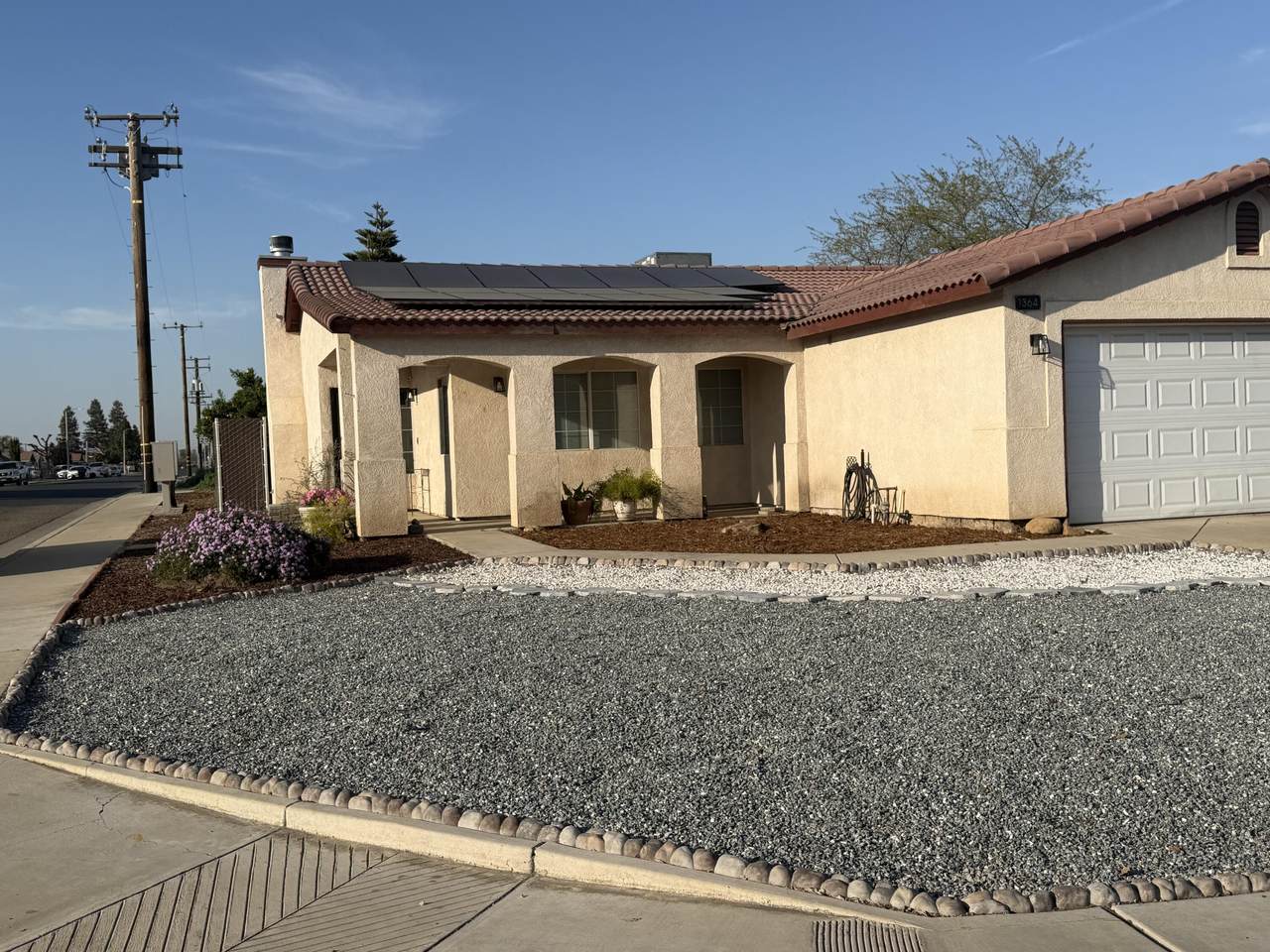 1364 Date Avenue - Photo 1