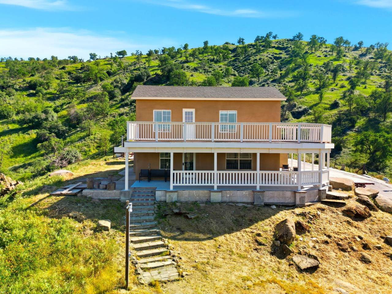 34453 Sierra Drive - Photo 1
