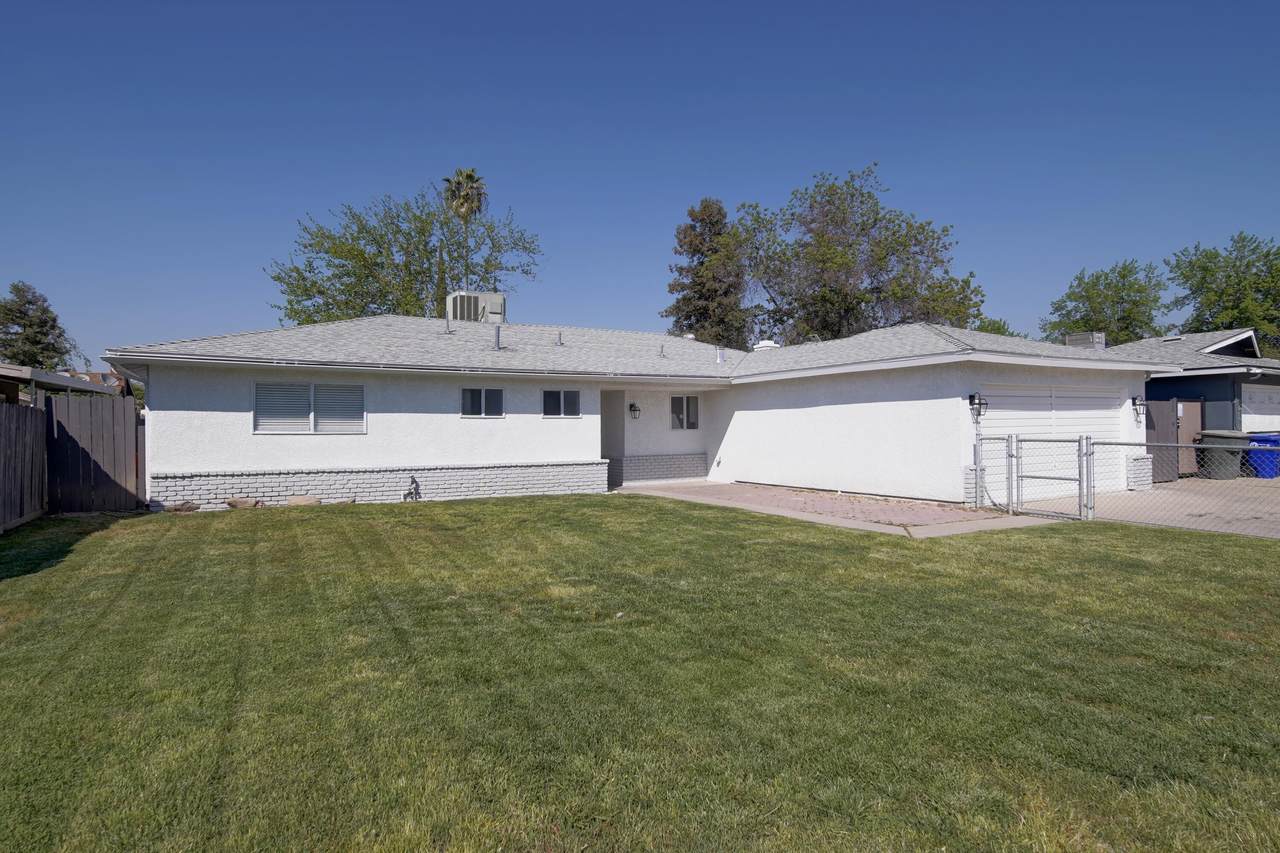 1690 Kanai Avenue - Photo 1