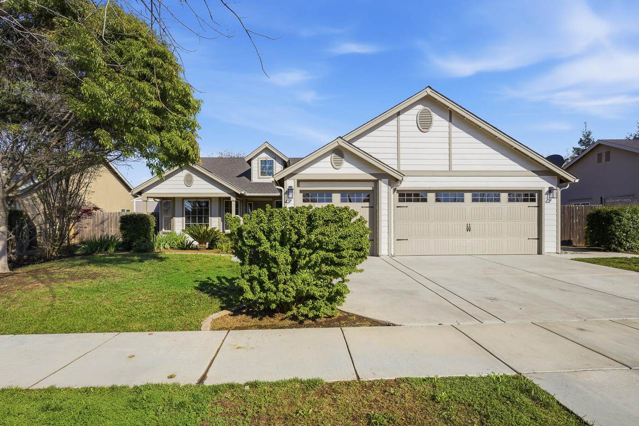 2648 Vickie Street - Photo 1