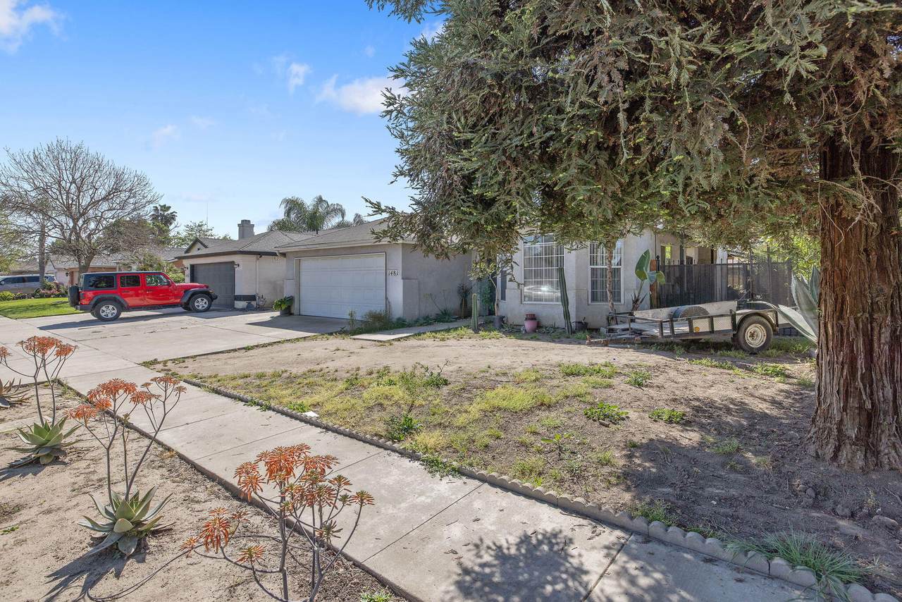 1481 Columbia - Photo 1