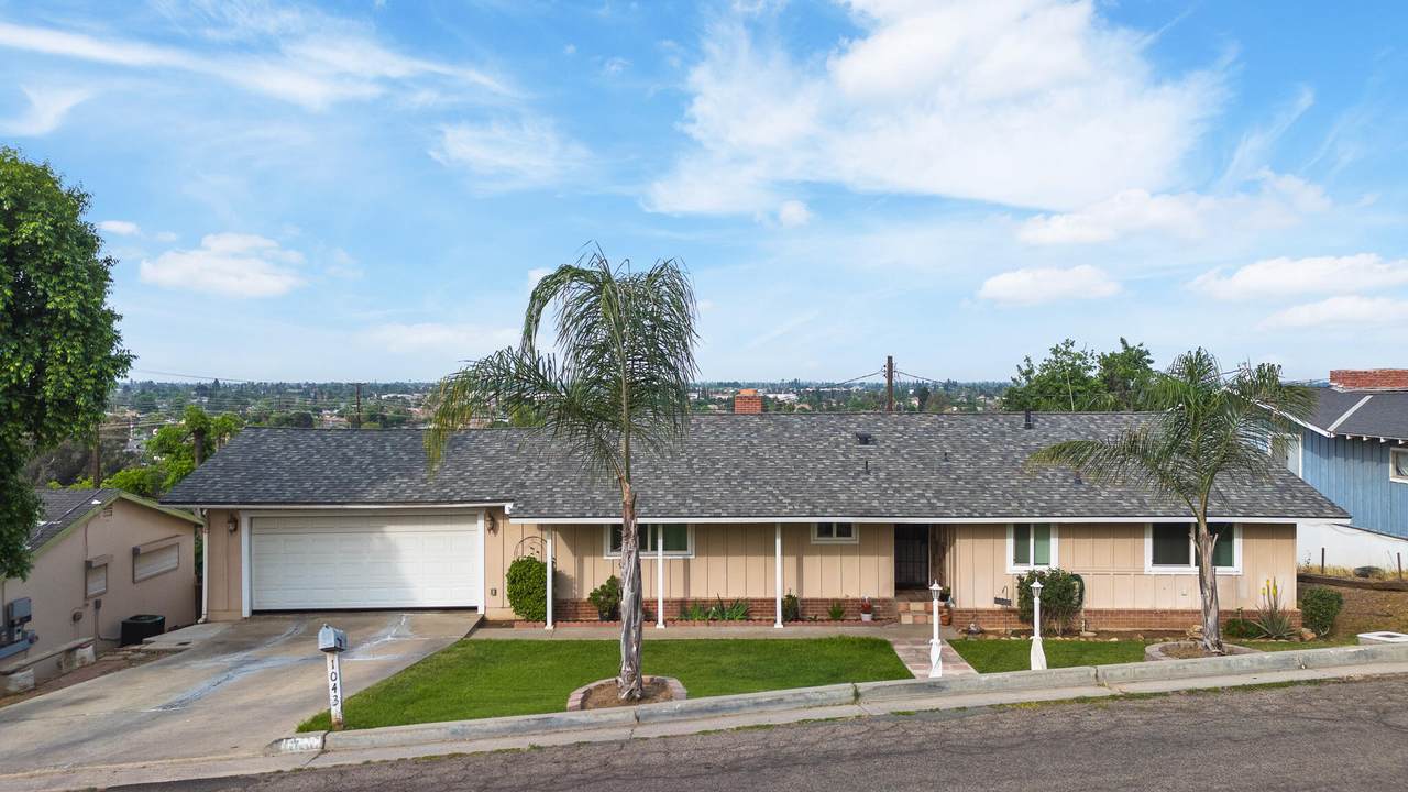 1043 Highland Drive - Photo 1